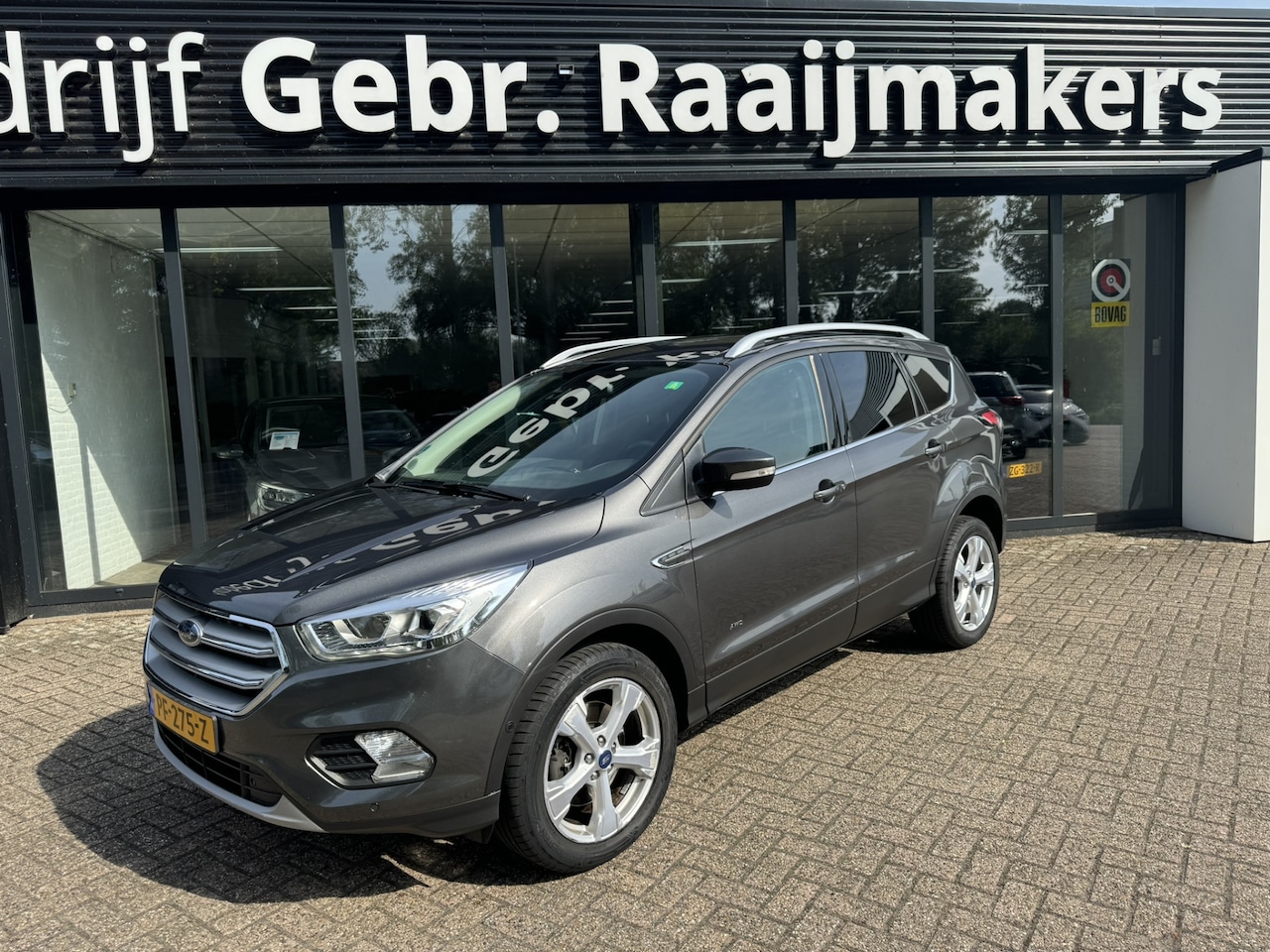 Ford Kuga - 1.5 EcoBoost Titanium*Navigatie*ECC*EXPORT/EX.BPM* - AutoWereld.nl