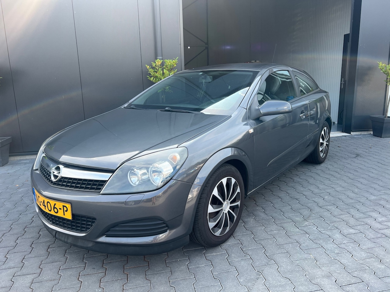 Opel Astra GTC - 1.4 Business 1.4 Business - AutoWereld.nl