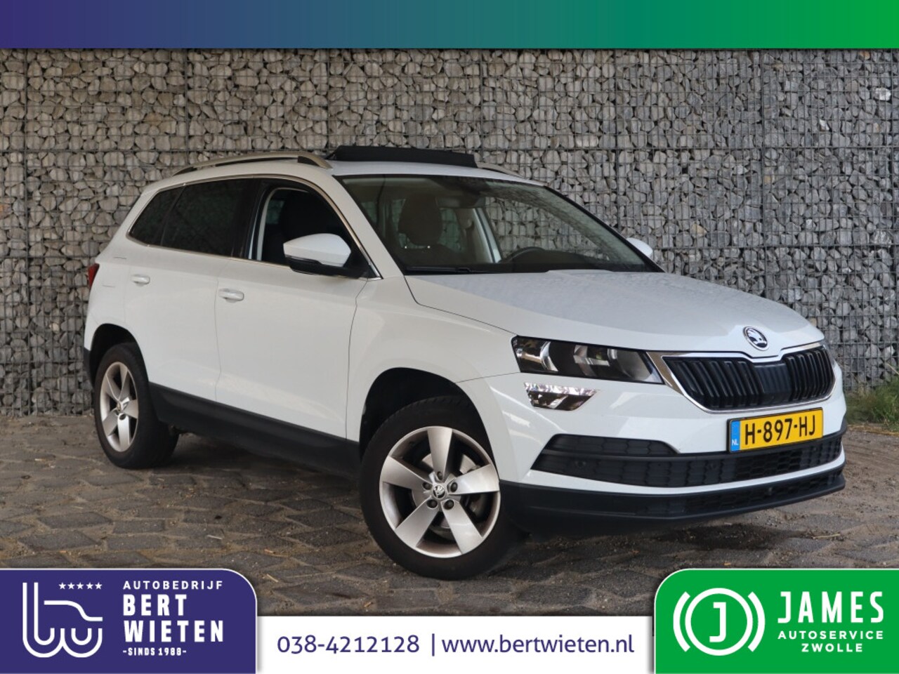 Skoda Karoq - 1.0 TSI | Geen import | Schuifdak | Digitaal Dashboard | Trekhaa - AutoWereld.nl