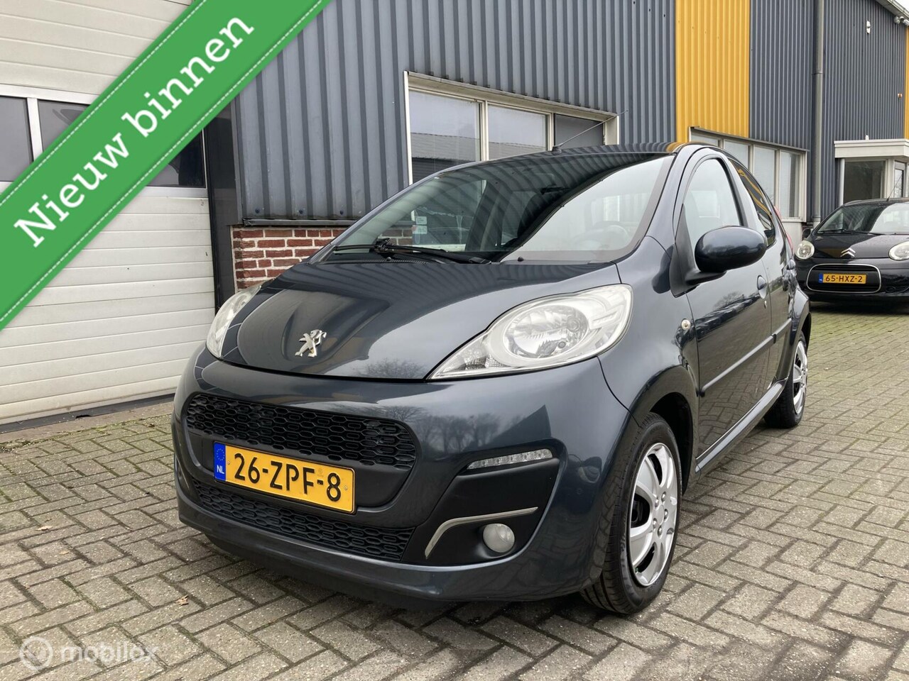 Peugeot 107 - 1.0 Active 1.0 Active - AutoWereld.nl