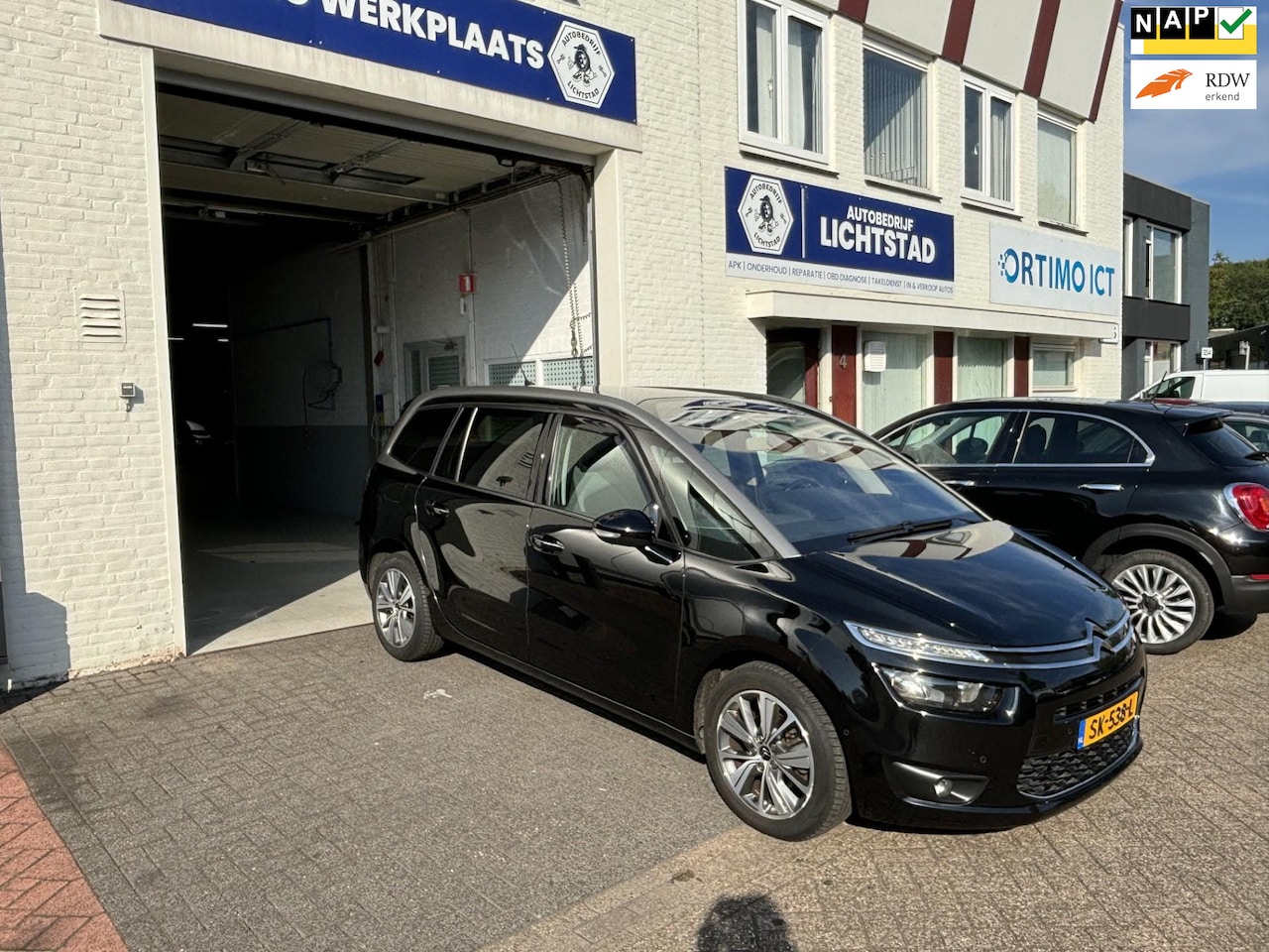 Citroën Grand C4 Picasso - 1.6 BlueHDi Business|AUTOMAAT|7P|NAP - AutoWereld.nl