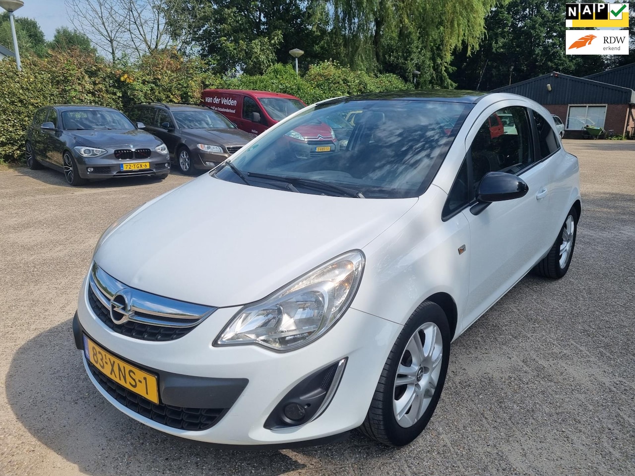 Opel Corsa - 1.2 EcoFlex Color Edition LPG AIRCO CRUISE NW APK ZUINIG NAP - AutoWereld.nl