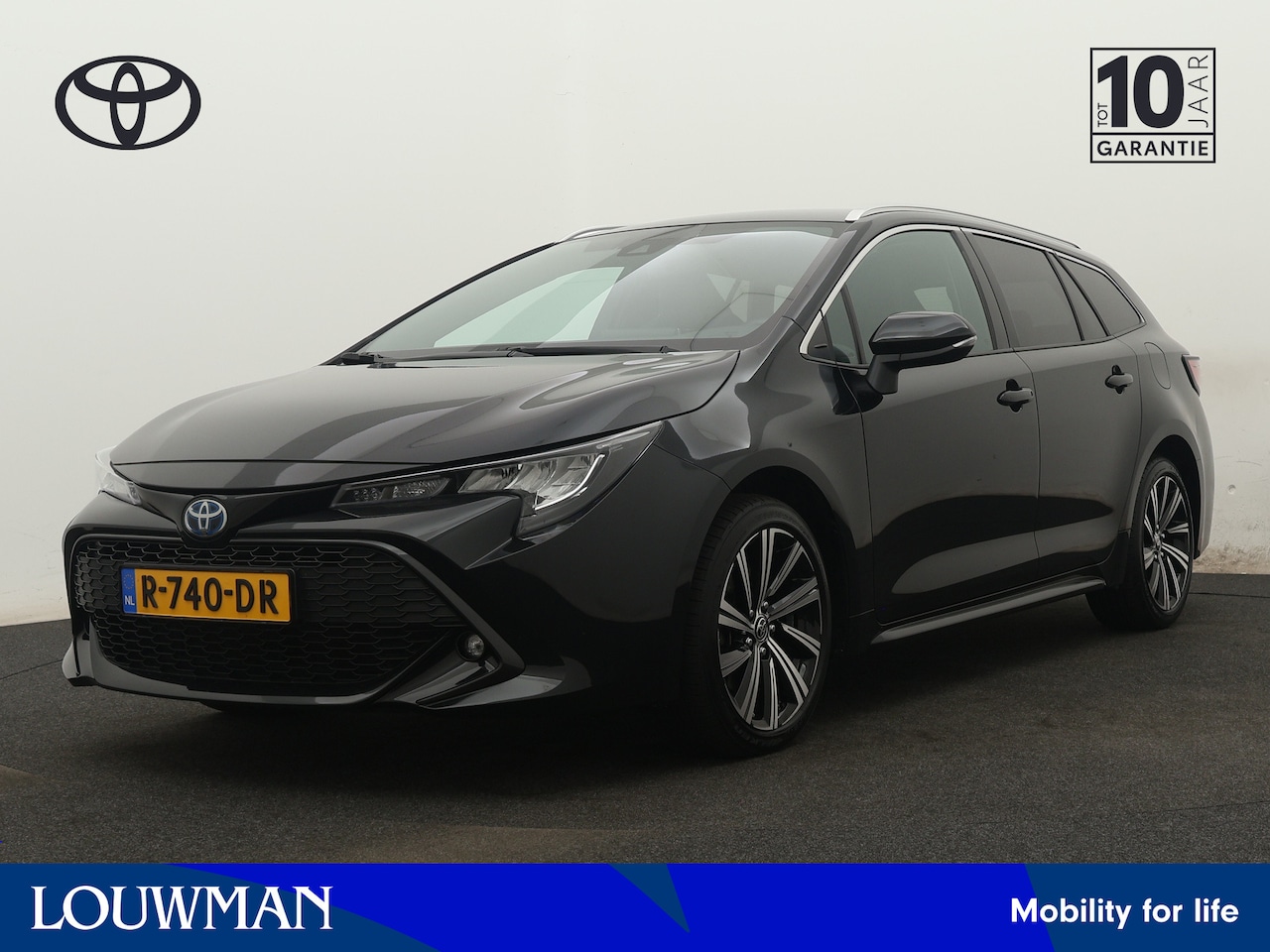 Toyota Corolla Touring Sports - 2.0 Hybrid Business Plus | Cloud Navigatie | Stoelverwarming | - AutoWereld.nl