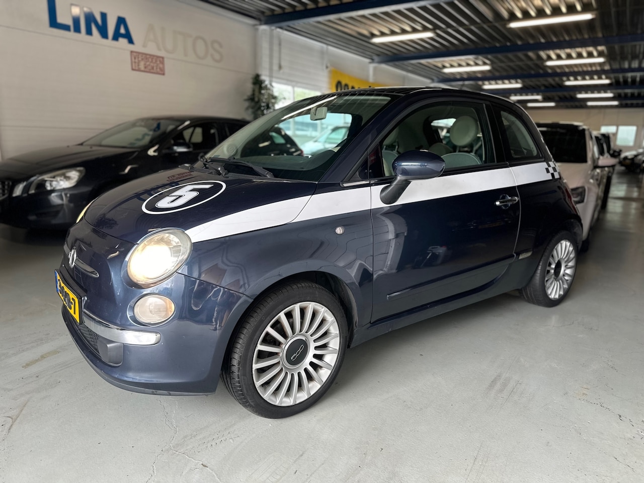 Fiat 500 - 1.4-16V Lounge | 101pk | 6bak | panorama - AutoWereld.nl