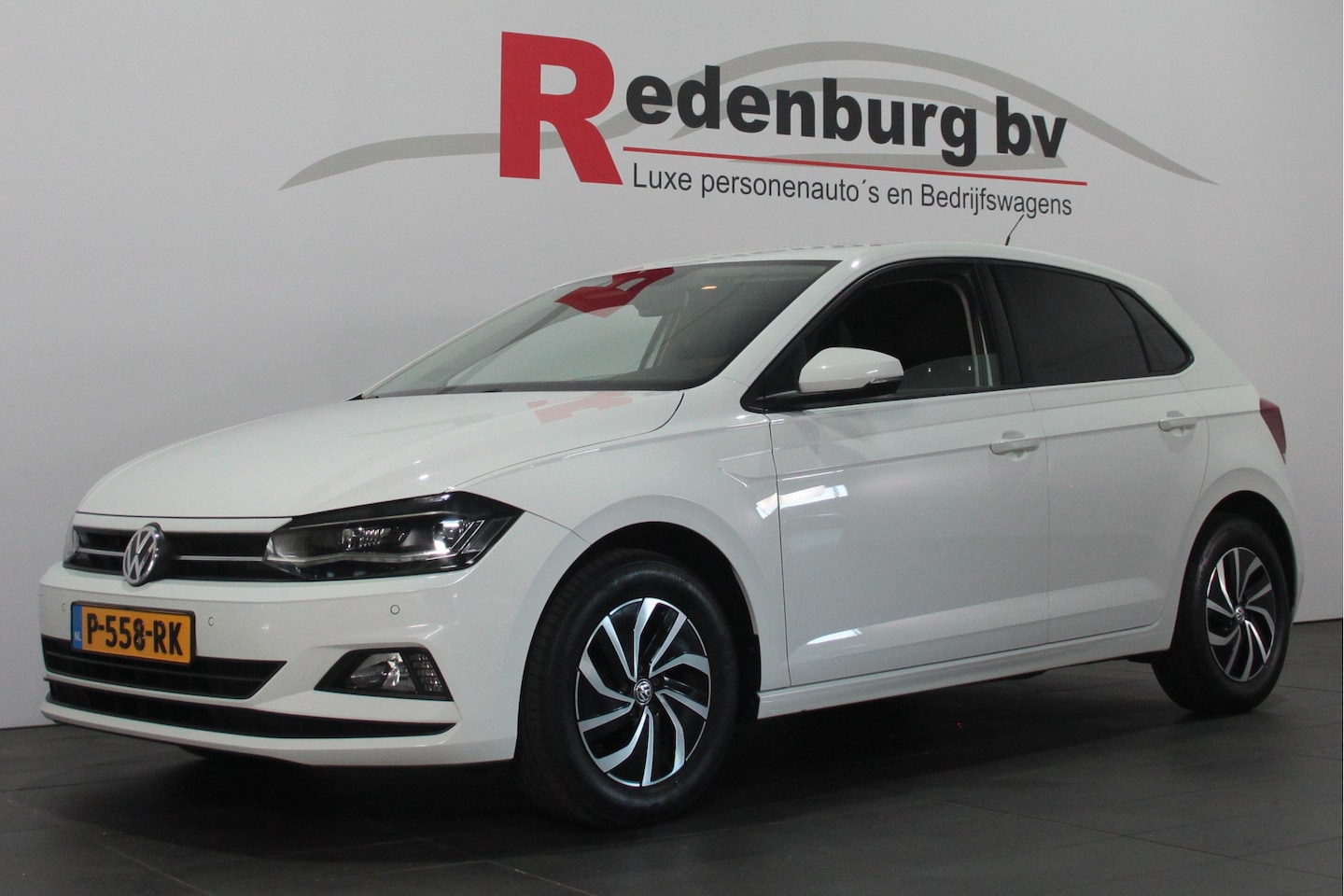 Volkswagen Polo - 1.0 MPI Beats - Airco / Carplay / Parksens. / Cruise - AutoWereld.nl