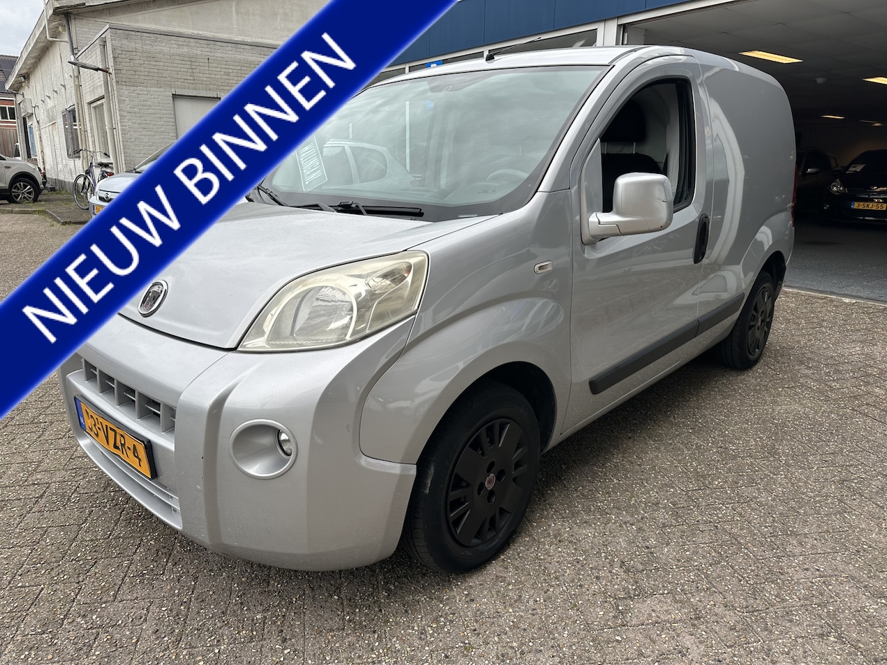 Fiat Fiorino - 1.3 MJ SX airco/PDC/trekhaak Prijs is ex. BTW!! - AutoWereld.nl