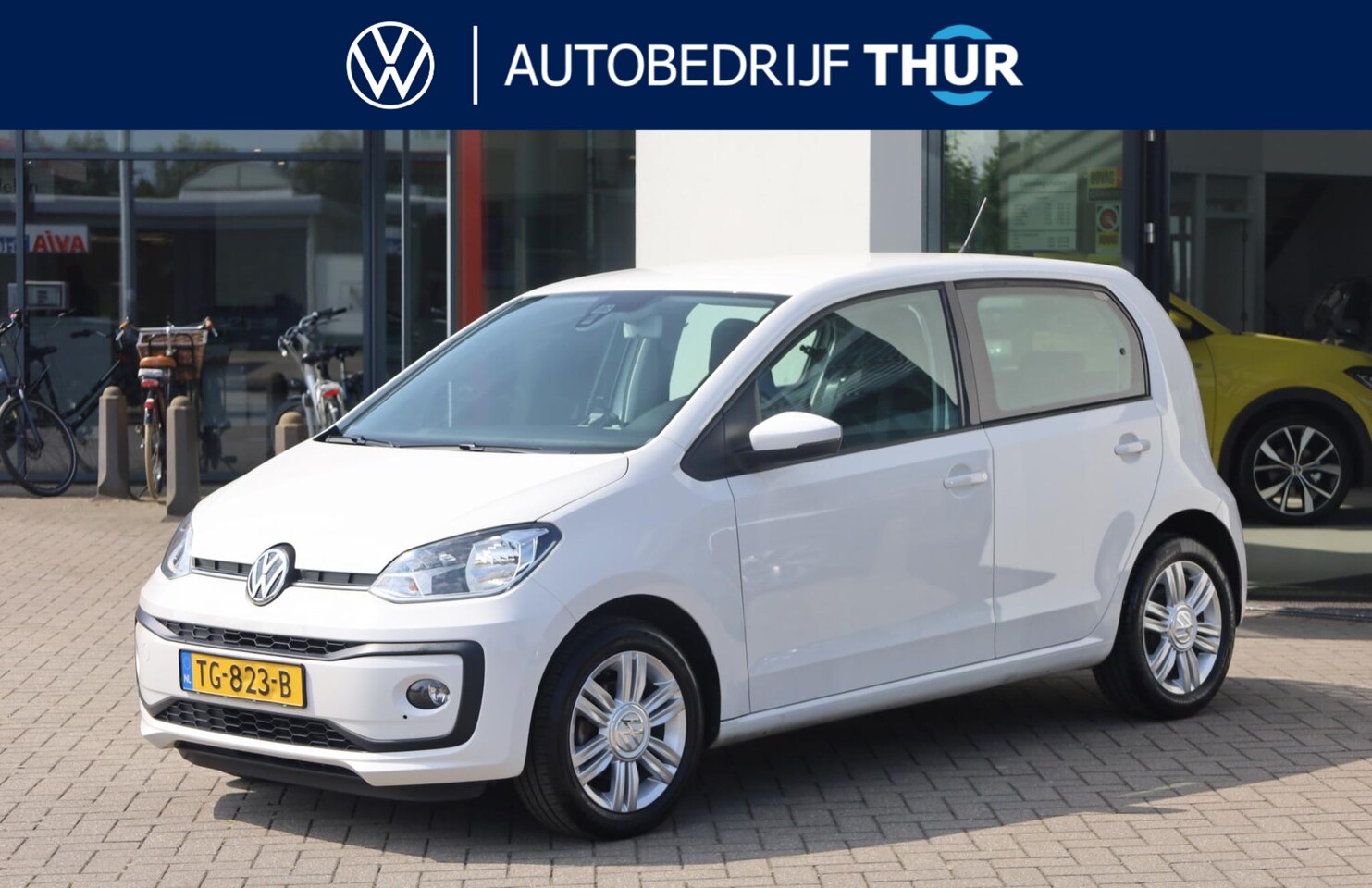 Volkswagen Up! - 1.0 BMT high up! 1.0 BMT high up! 60PK / 44kW, Achteruitrijcamera, 15" LMV, cruise control, parkeersensoren - AutoWereld.nl