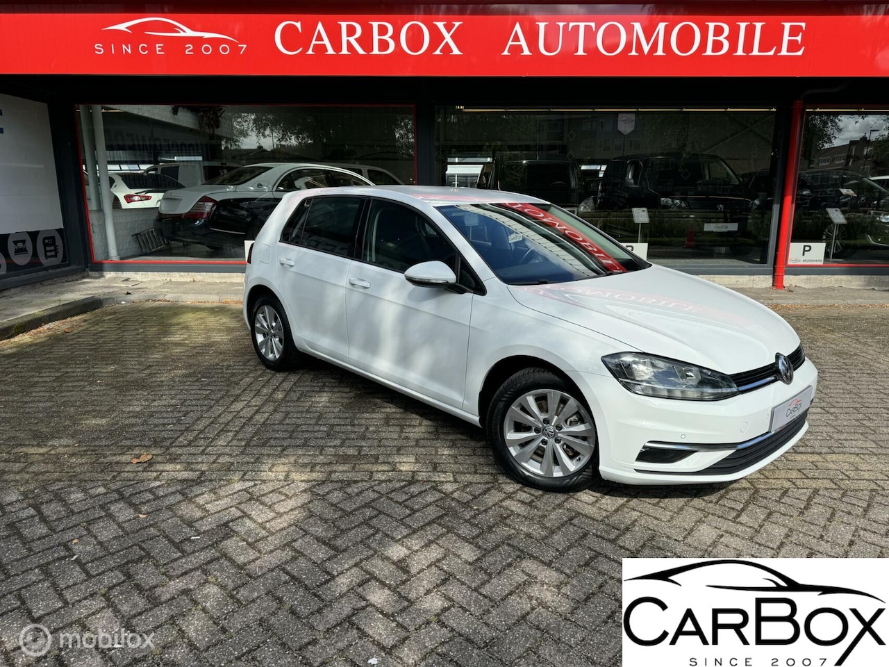 Volkswagen Golf - 1.6 TDI Comfortline 1.6 TDI Comfortline - AutoWereld.nl