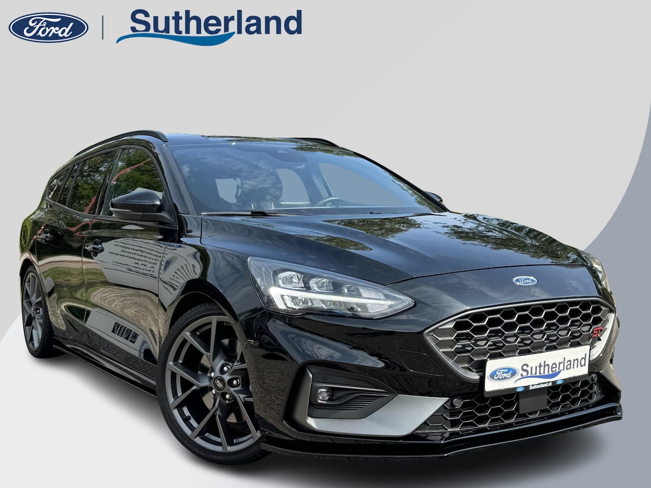 Ford Focus Wagon - 2.3 EcoBoost ST-3 280pk | Adaptive cruise control | Winter Pack | Performance pack | Sper - AutoWereld.nl