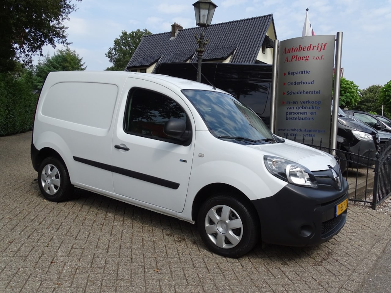 Renault Kangoo - Z.E. KOOP ACCU NAVI PDC 1e EIG NWST - AutoWereld.nl