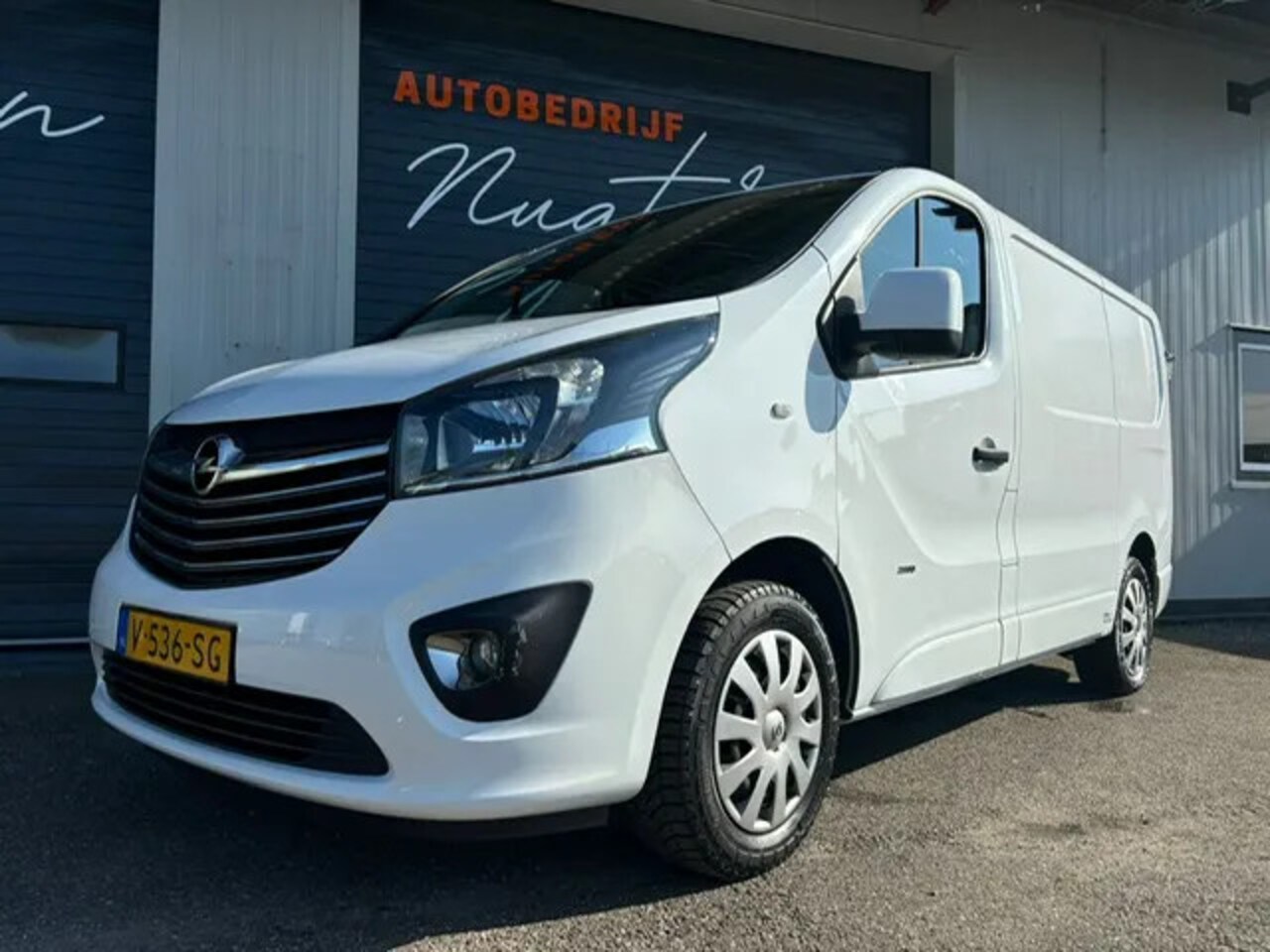 Opel Vivaro - 1.6 CDTI L1H1 Edition EcoFlex+Navi+Airco+Cruise - AutoWereld.nl