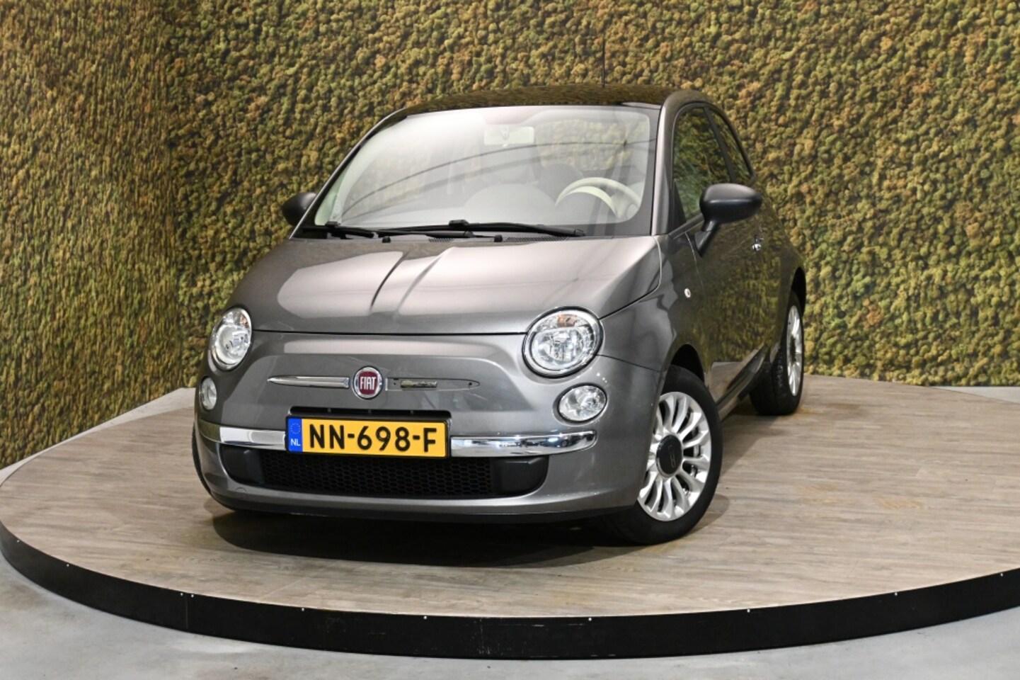 Fiat 500 - 1.2 Lounge | Airco | pano-dak - AutoWereld.nl