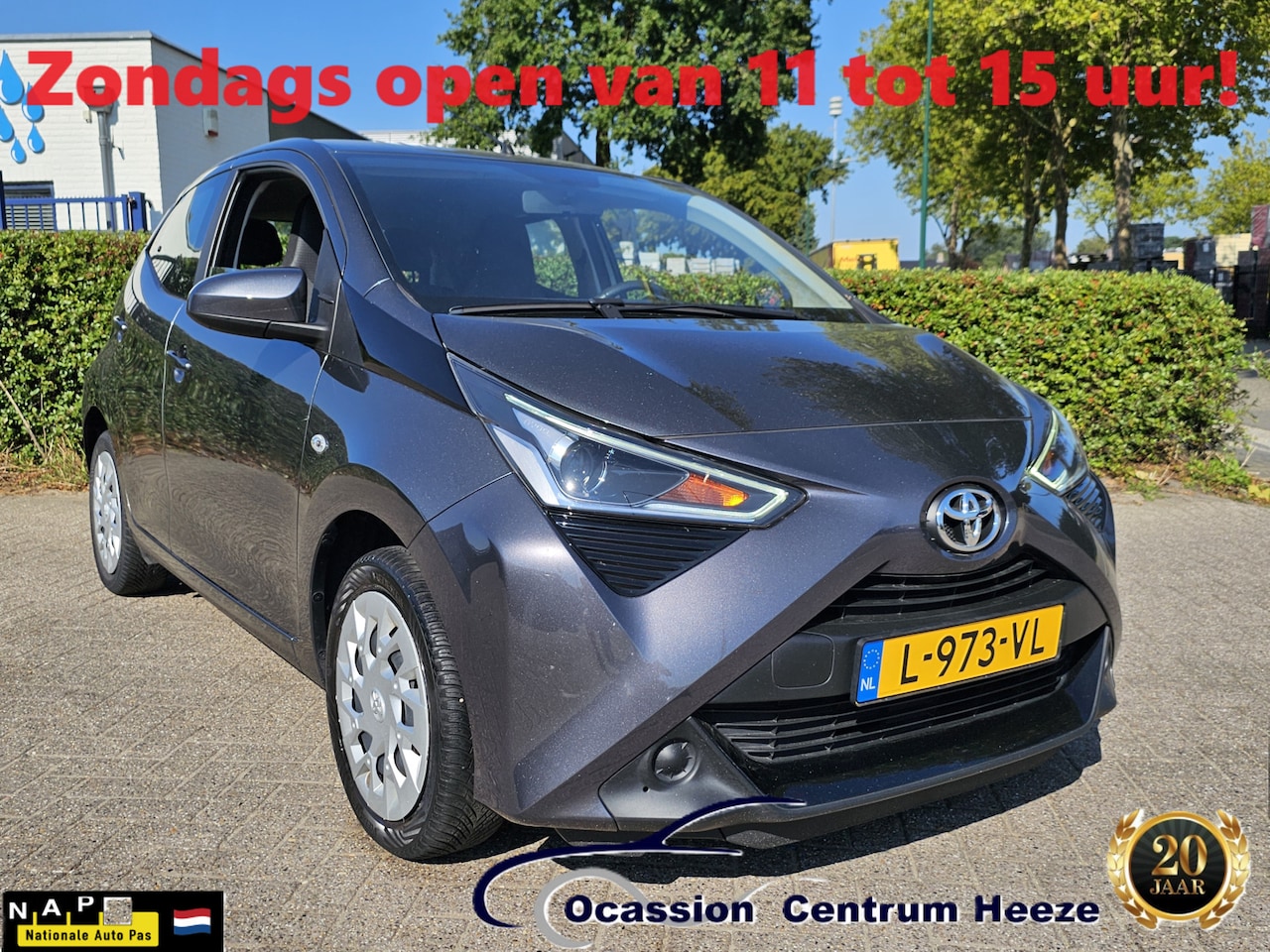 Toyota Aygo - 1.0 VVT-i x-play 1.0 VVT-i x-play, Camera, Apk 10-2025! 1e Eig! Zondag OPEN! - AutoWereld.nl