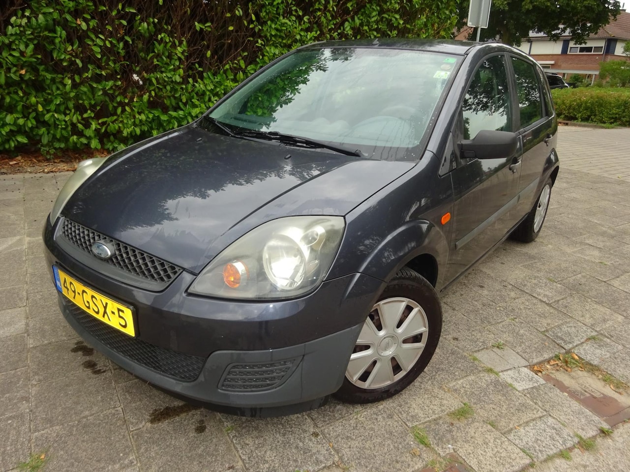 Ford Fiesta - MET JAAR APK! - AutoWereld.nl