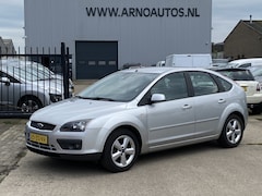 Ford Focus - 1.6-16V Futura 5-DEURS, AIRCO, CRUISE CONTROL, GROOT NAVIGATIE, ELEK-RAMEN, AIRBAGS, CENT