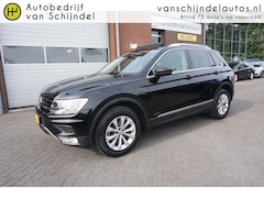 Volkswagen Tiguan - 1.4 TSI 4MOTION 150PK COMFORTLINE OFFROAD ORIGINEEL NEDERLANDS PANORAMADAK ELECTR.TREKHAAK