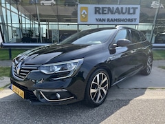 Renault Mégane Estate - 1.5 Blue dCi Bose / Automaat / Trekhaak / Camera / Apple Carplay - Android Auto / Keyless