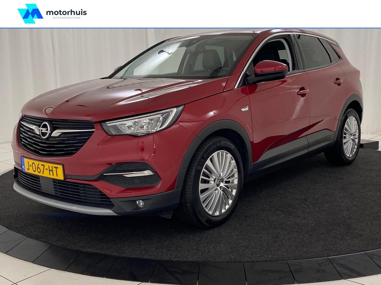 Opel Grandland X - 1.2 Turbo 130pk Innovation / LED / Camera / Navigatie / Android auto - Apple carplay - AutoWereld.nl