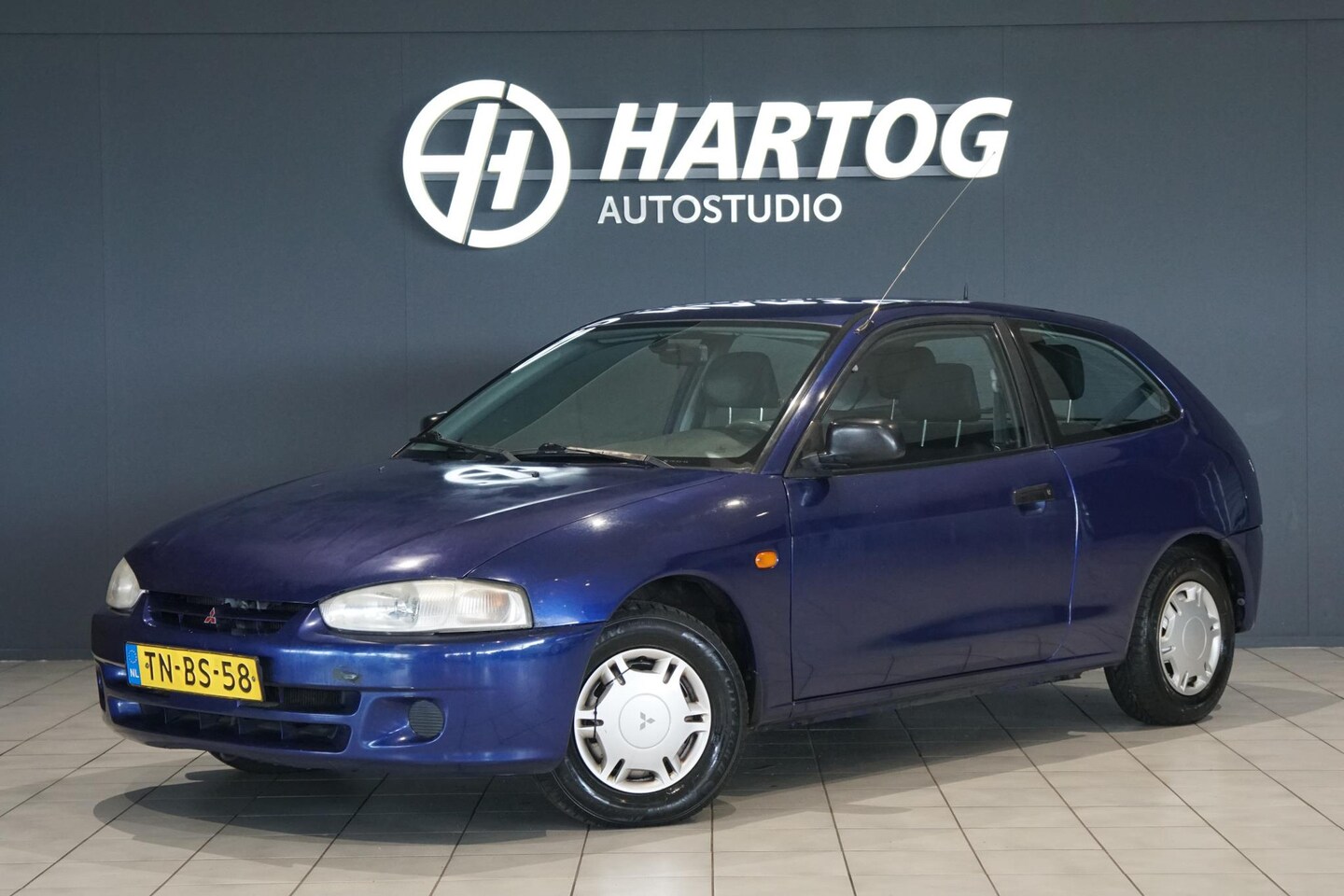 Mitsubishi Colt - 1.6 GLXi + APK - AutoWereld.nl