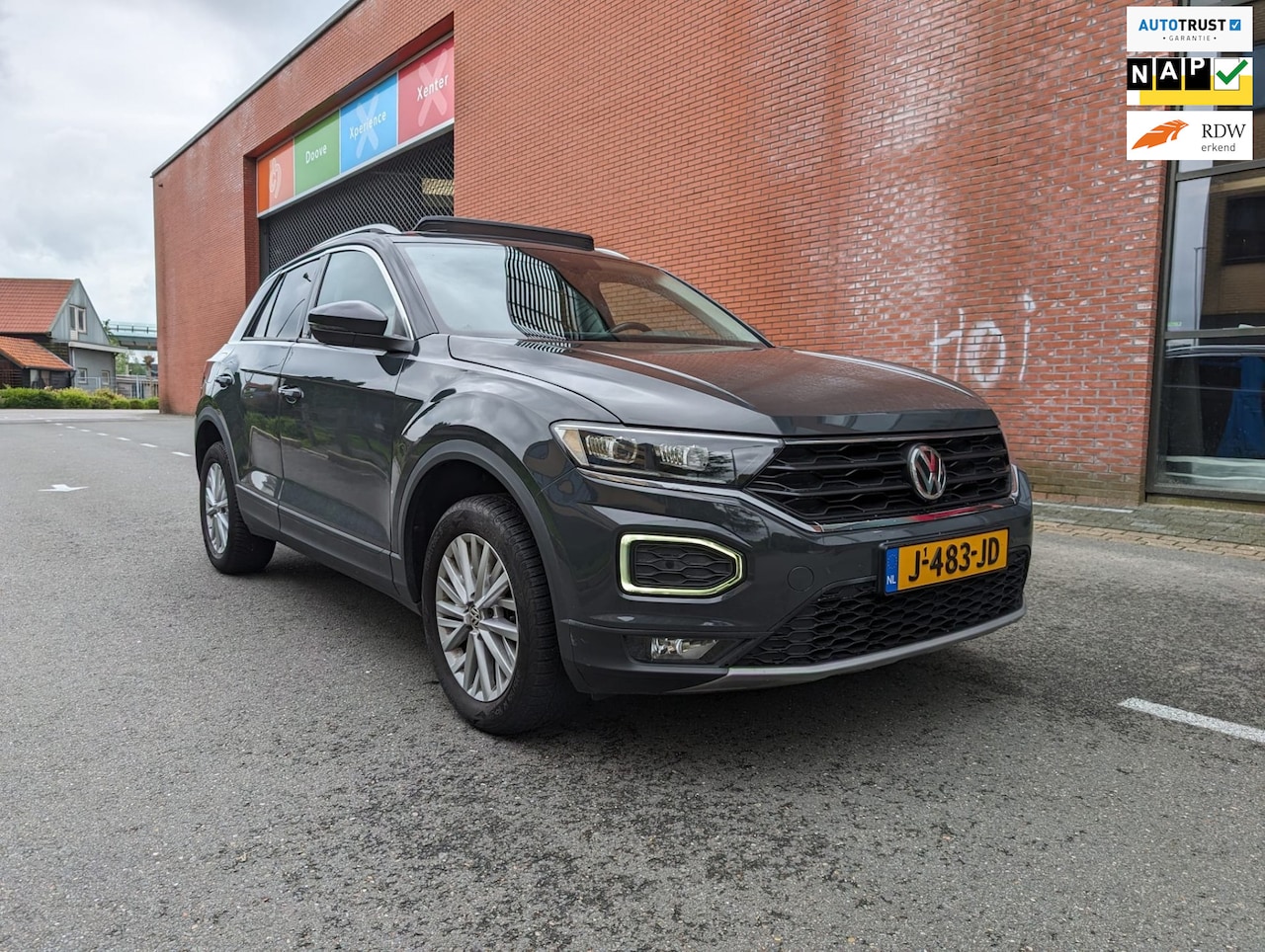 Volkswagen T-Roc - 1.5 TSI Style Business 1.5 TSI Style Business - AutoWereld.nl