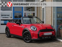 MINI Cabrio - 1.5 Cooper BlackPack|Car-Play Navi|Vol Leder|LED|Clima|Stoelverw