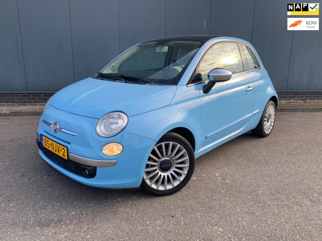 Fiat 500 - 0.9 TwinAir Lounge-Airco-Pano-LM-NAP! - AutoWereld.nl