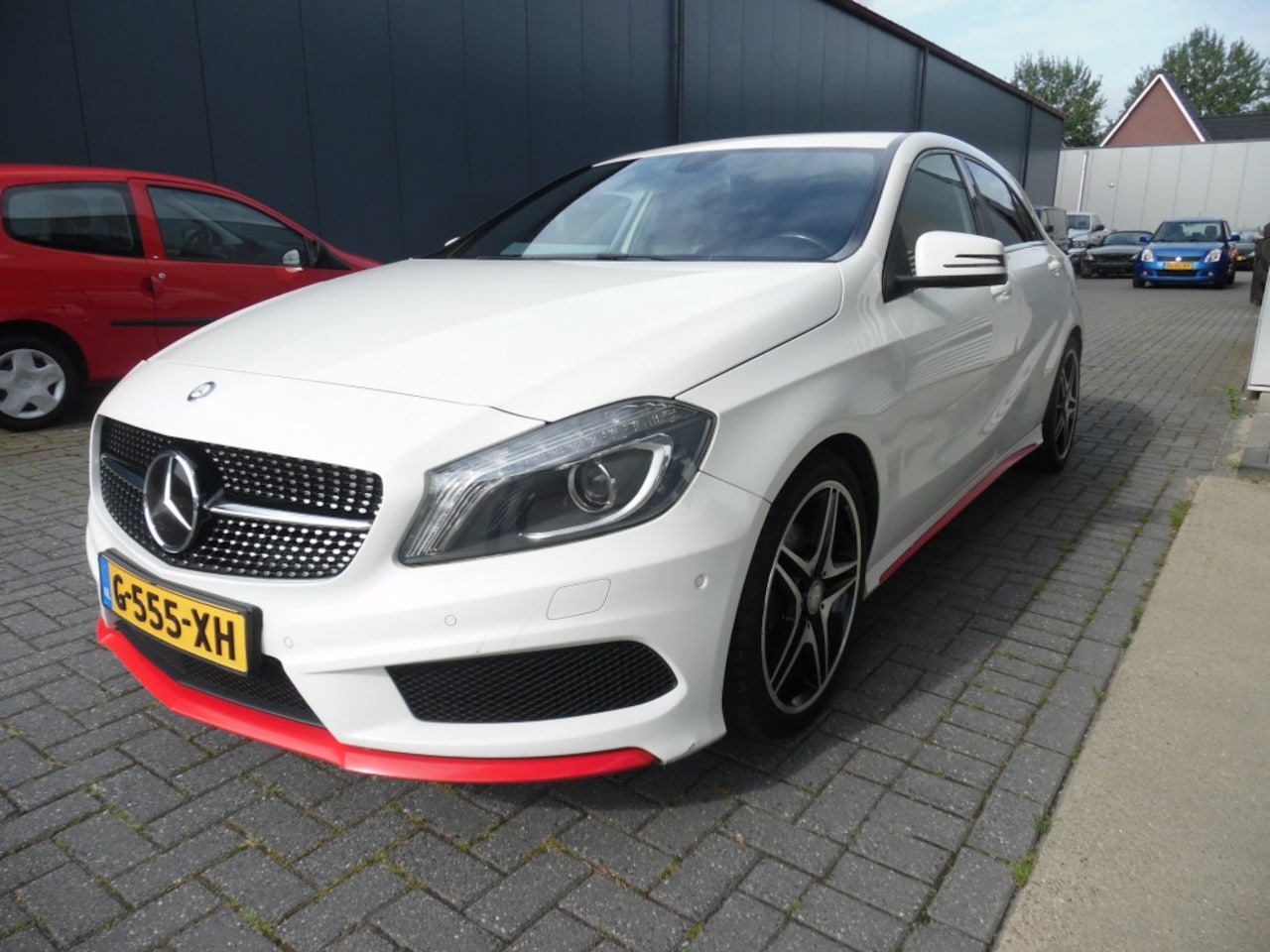 Mercedes-Benz A-klasse - 180 AMBITION AMG Uitgevoerd - AutoWereld.nl