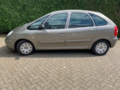 Citroën Xsara Picasso - 1.6i-16V Image