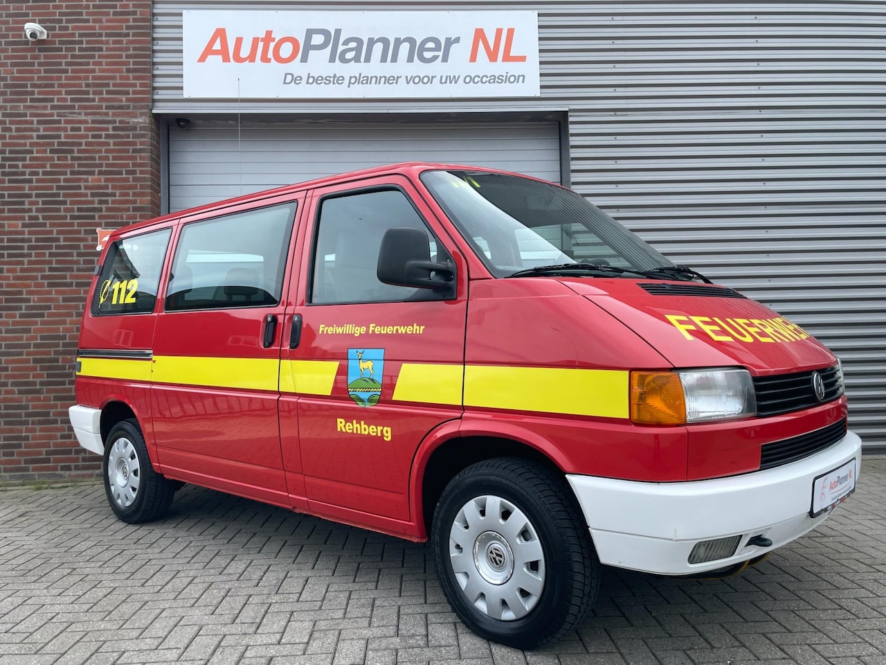 Volkswagen Transporter Kombi - 2.5 Syncro! Benzine! 7-Pers.! - AutoWereld.nl