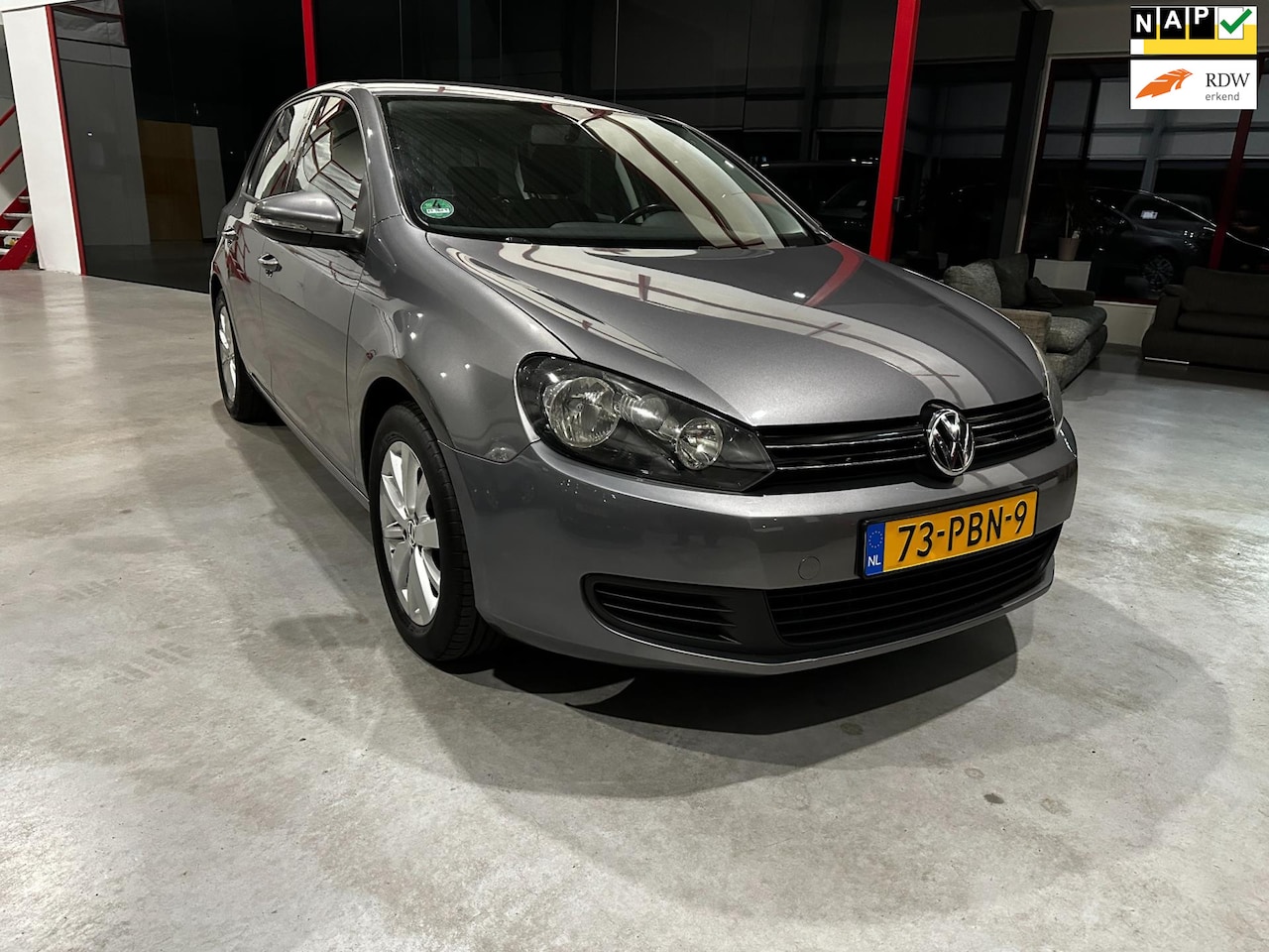 Volkswagen Golf - 1.6 TDI Comfortline BlueMotion / Trekhaak / Cruise / Airco / - AutoWereld.nl