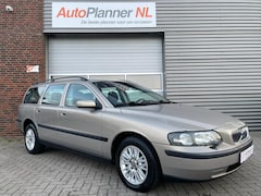 Volvo V70 - 2.4 Dealer Onderhouden 1e Eigenaar