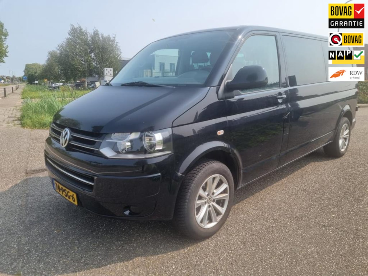 Volkswagen Transporter Kombi - 2.0 TDI L2H1 Highline 2.0 TDI L2H1 Highline - AutoWereld.nl