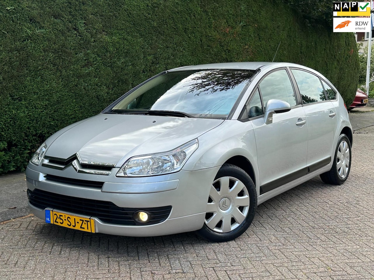 Citroën C4 - 1.6-16V Ligne Ambiance /AUTOMAAT/CLIMA/PDC/DISTR.VV!/ - AutoWereld.nl