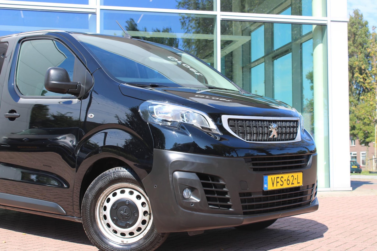 Peugeot Expert - 1.5 BlueHDI 100 Standard Premium Parkeersensoren - AutoWereld.nl