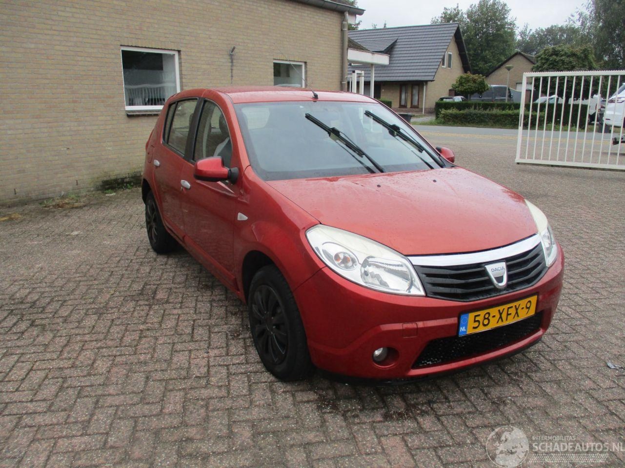 Dacia Sandero - 1.4 Lauréate 1.4 Laureate - AutoWereld.nl