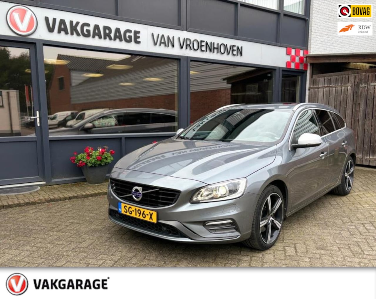 Volvo V60 - 2.0 T4 Business Sport 2.0 T4 Business Sport - AutoWereld.nl