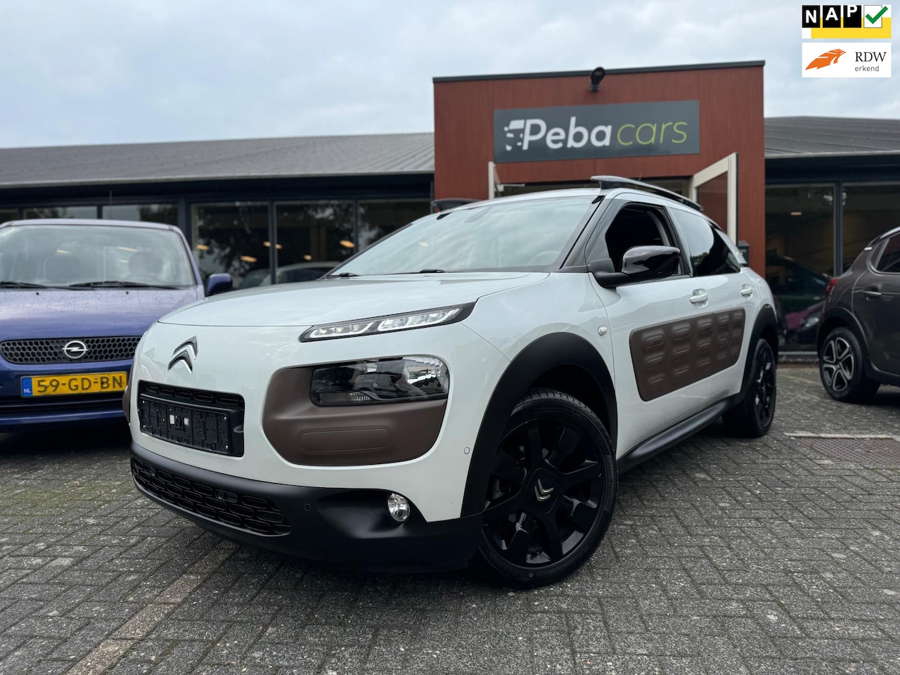 Citroën C4 Cactus - 1.2 PureTech Shine*Automaat*Parelmoer*Navi*Leer. - AutoWereld.nl