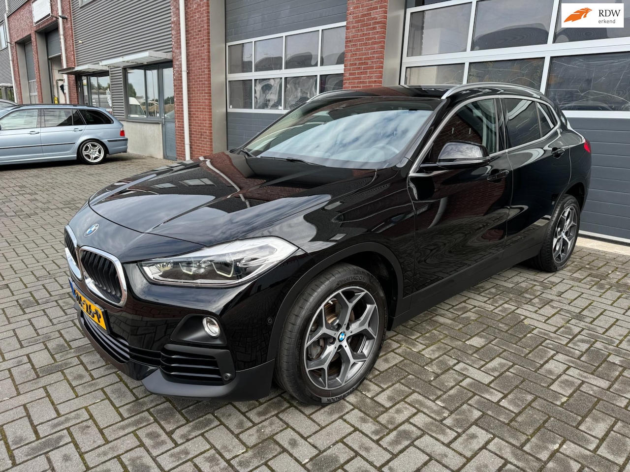 BMW X2 - SDrive18i AUT High Executive LED Navi Camera Stoelvw - AutoWereld.nl