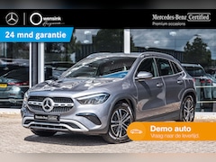 Mercedes-Benz GLA-Klasse - 180 Star Edition | Trekhaak | Stoelverwarming | achteruitrijcamera | Parkeersensoren |