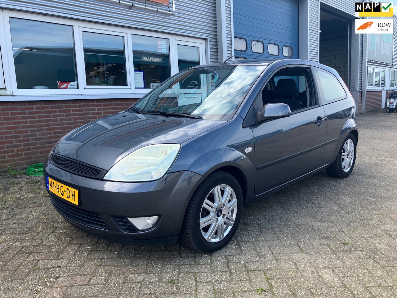 Ford Fiesta - 1.3 Futura 1.3 Futura - AutoWereld.nl