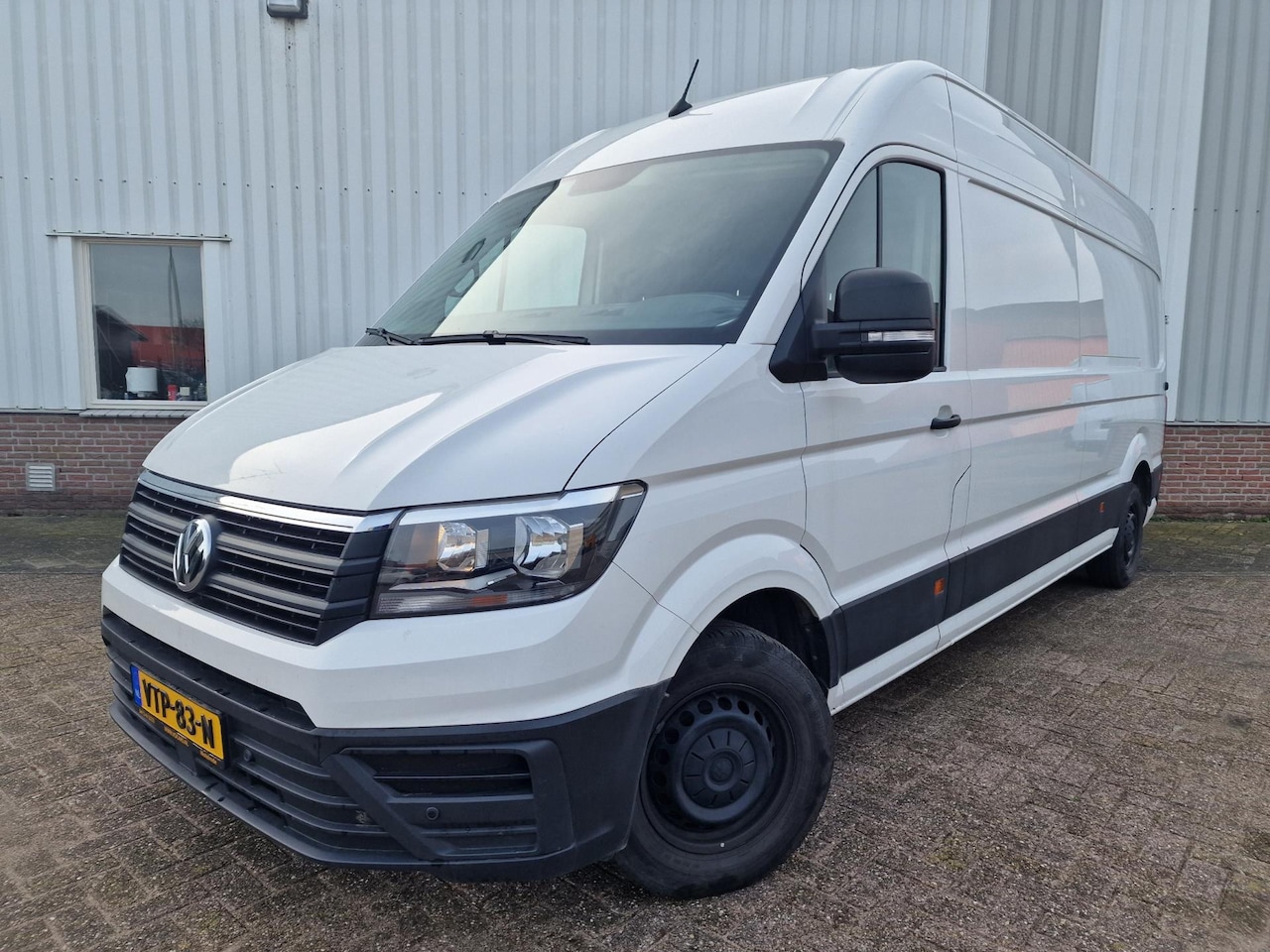 Volkswagen Crafter - 35 2.0 TDI L4H3 Luchtgeveerde stoel*PDC*Airco*App-Connect - AutoWereld.nl