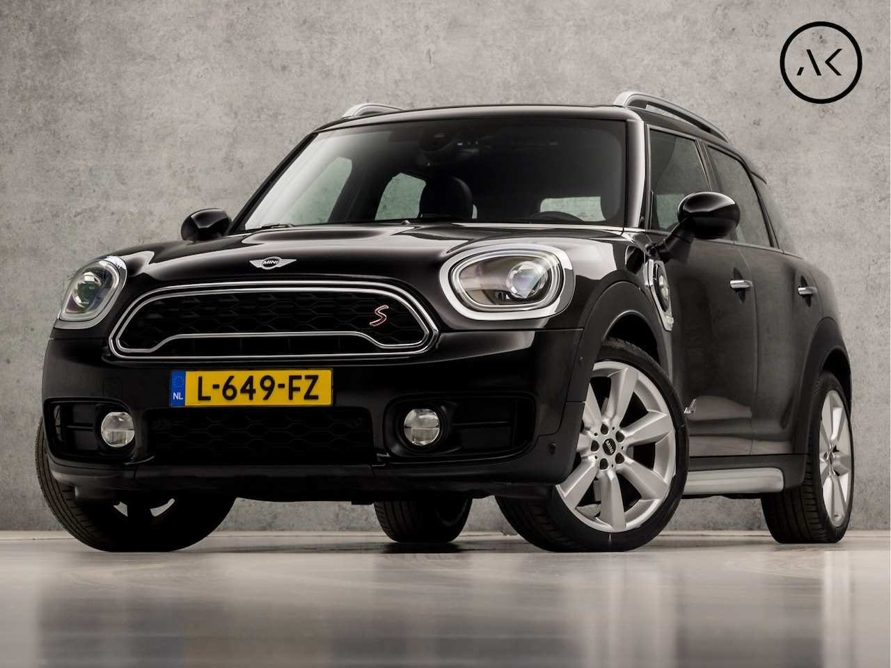 MINI Countryman - Mini 2.0 Cooper S E ALL4 Chili 225Pk Automaat (PANORAMADAK, GROOT NAVI, HEAD-UP DISPLAY, M - AutoWereld.nl