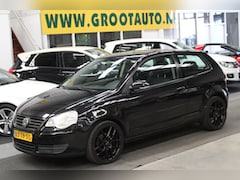 Volkswagen Polo - 1.6-16V Optive Airco, Cruise control, Trekhaak