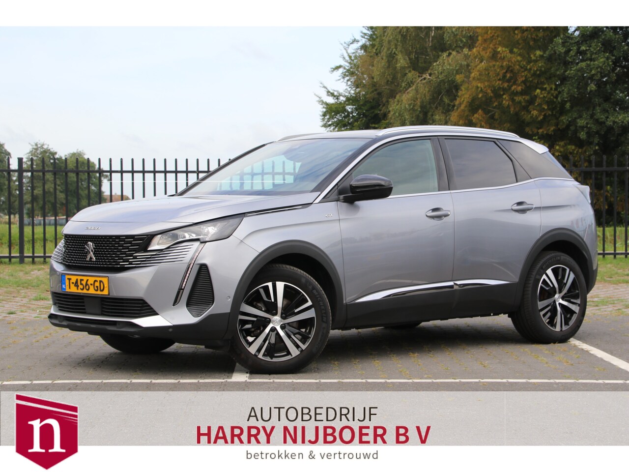 Peugeot 3008 - 1.2 PureTech GT Navigatie / Achteruitrijcamera / Carplay - AutoWereld.nl