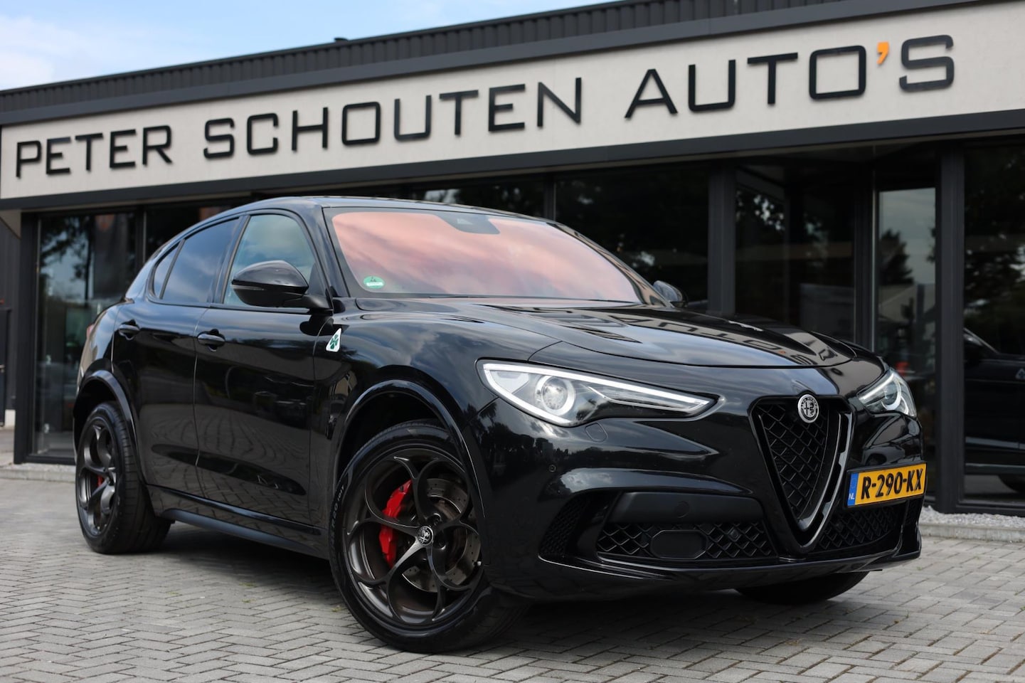 Alfa Romeo Stelvio - 2.9 V6 AWD Quadrifoglio 2.9 V6 AWD Quadrifoglio 510PK - AutoWereld.nl