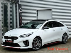 Kia Pro cee'd - ProCeed 1.6 T-GDI|GT-Line|Pano|JBL|Camera|Memory|Virtual|205PK