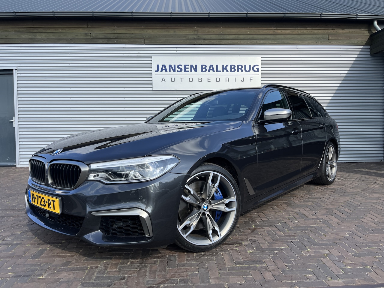 BMW 5-serie Touring - M550d xDrive High Executive M550d xDrive High Executive - AutoWereld.nl