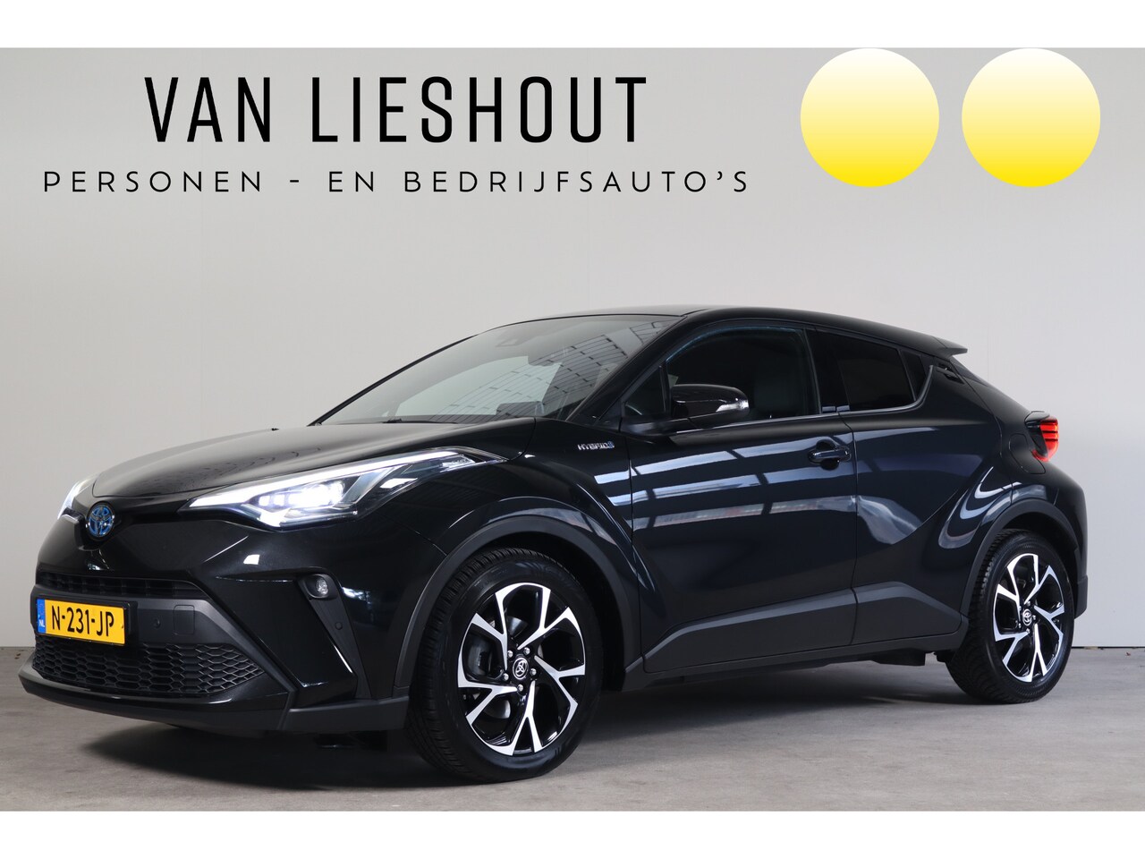 Toyota C-HR - 2.0 Hybrid Style NL-Auto!! Led verlichting I Apple Car-play - AutoWereld.nl