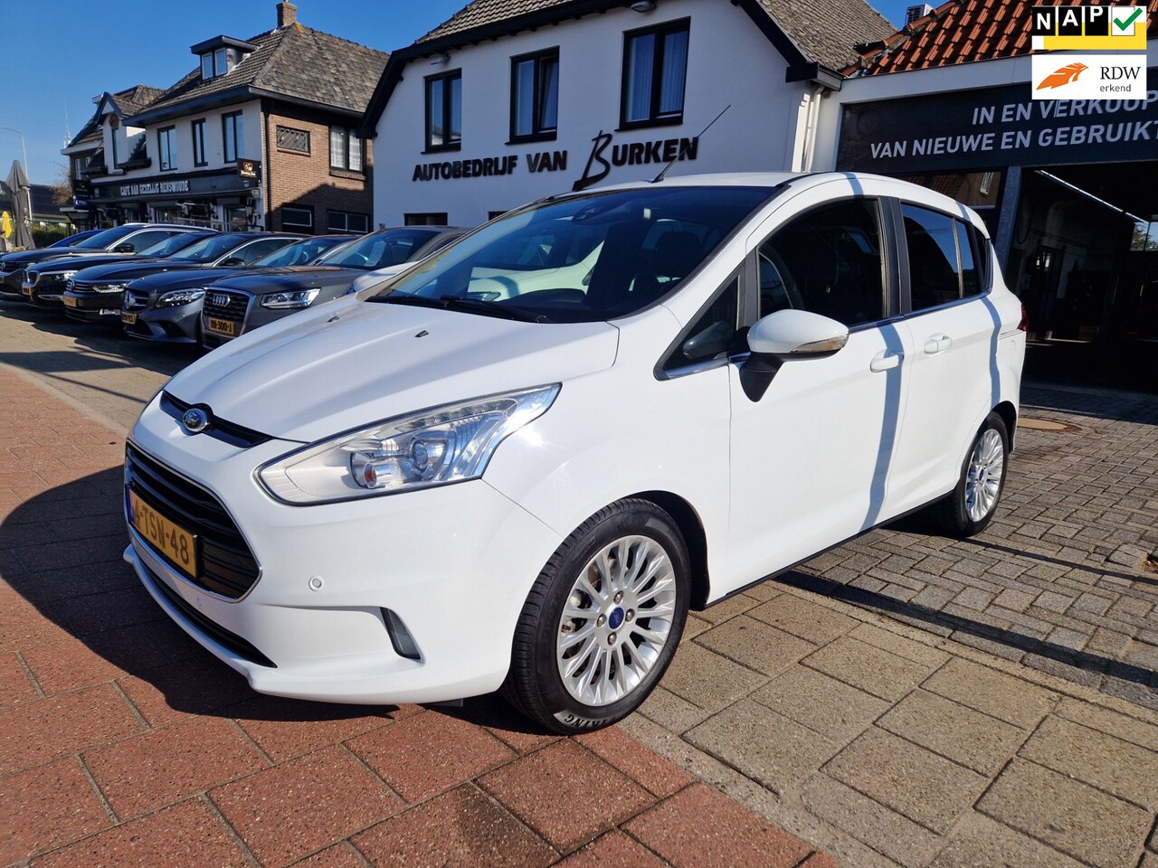 Ford B-Max - 1.0 EcoBoost Titanium 1.0 EcoBoost Titanium,Navigatie,Climate control,Trekhaak,L.M.Velgen,Regensensor - AutoWereld.nl