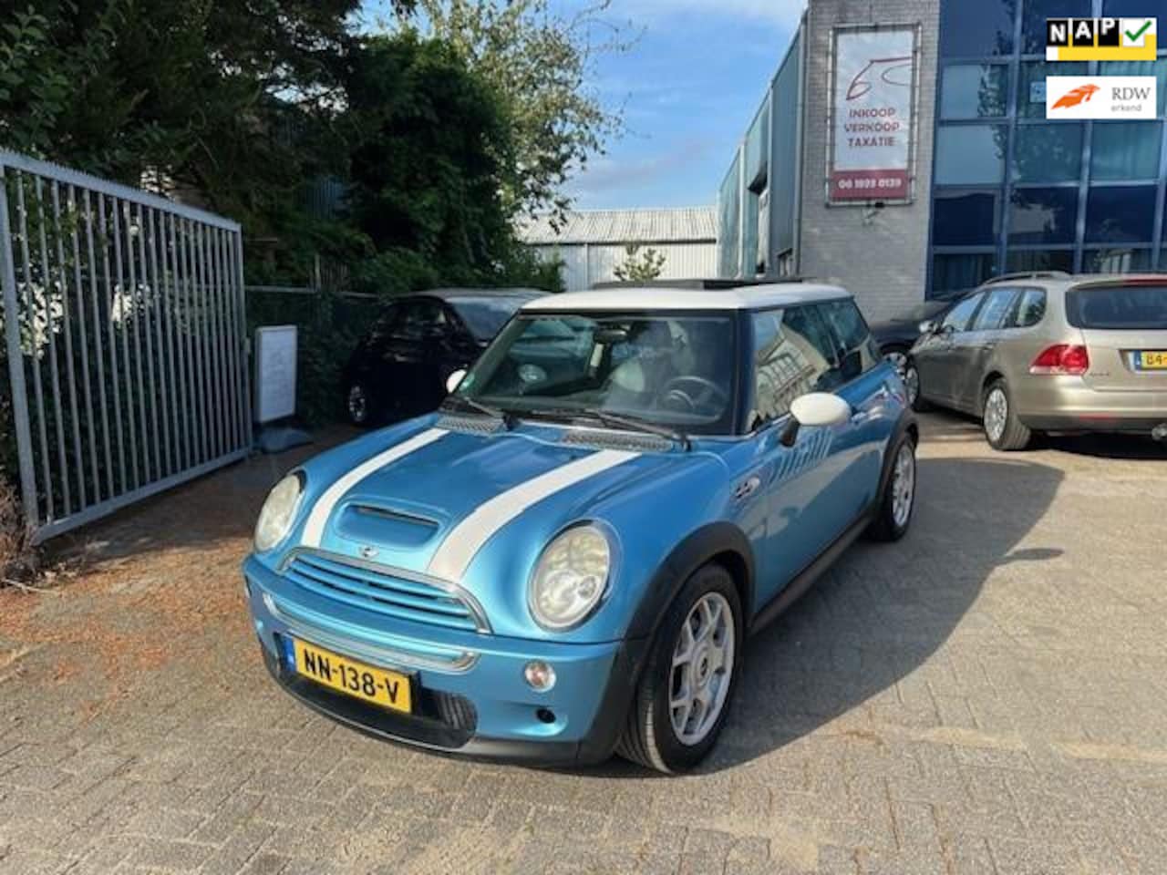 MINI Cooper S - Mini 1.6 Airco, Apk 08/2025, Schuif panoramadak, Leder - AutoWereld.nl